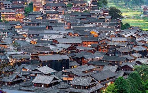 平武6种常见的外墙仿石漆施工工艺！